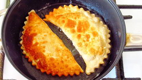 чебуреки на кефире с мясом