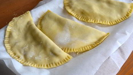 чебуреки на заварном тесте