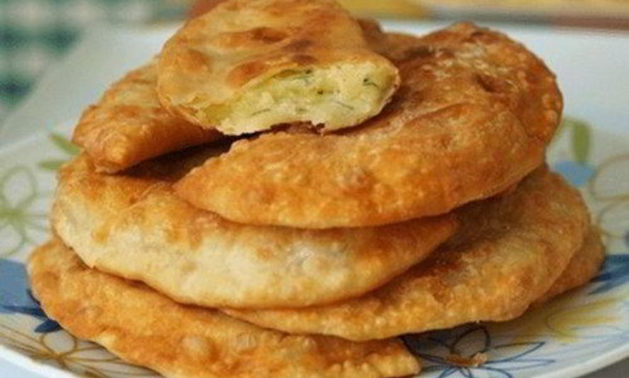 Рецепт чебуреков с картофелем и твердым сыром
