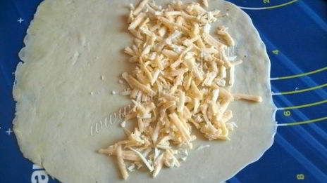 чебуреки с сыром