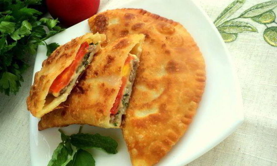 Рецепт чебуреков с сюрпризом