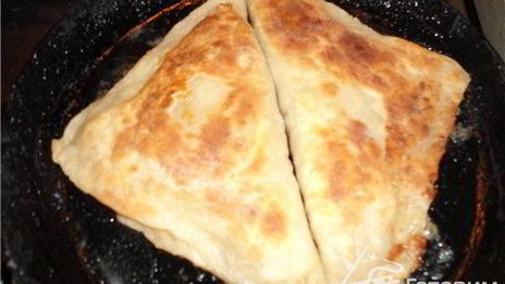 ишлекли — туркменские чебуреки