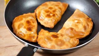 Мясные чебуреки