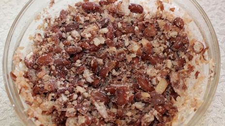 пикантные чебуреки с фасольевой начинкой