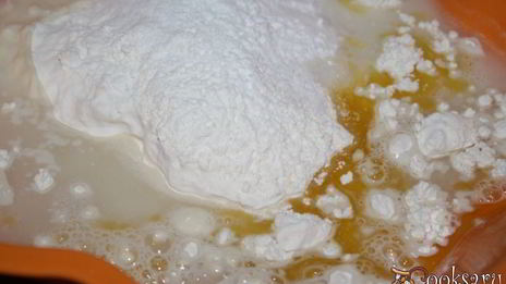 сочные хрустящие чебуреки со свининой