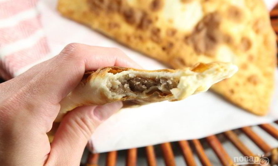 Рецепт теста для чебуреков с мясом