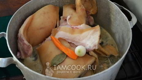 фаршированный свиной желудок