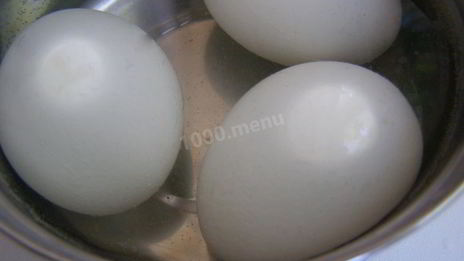 фаршированные кальмары с рисом и яйцом