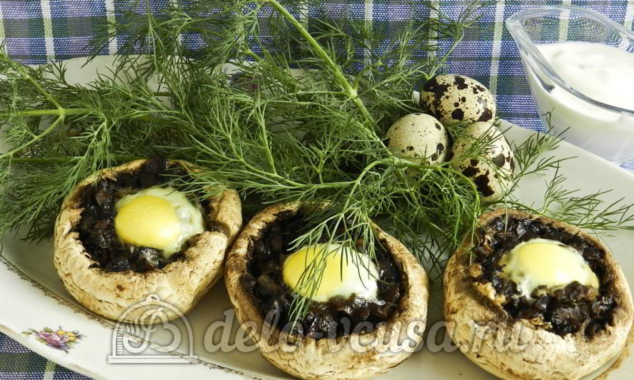 Рецепт фаршированных шампиньонов с перепелиными яйцами