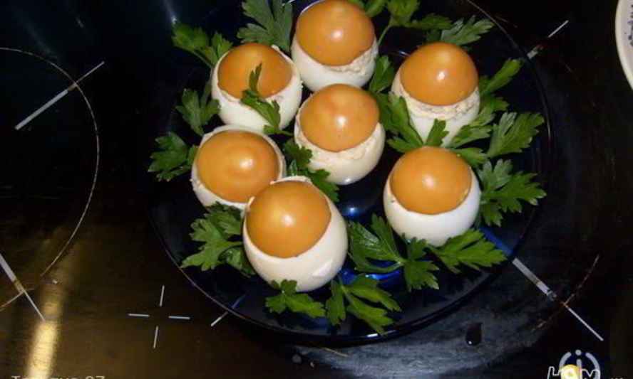 Рецепт фаршированных яиц грибочки