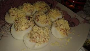 Фаршированные яйца Перекус