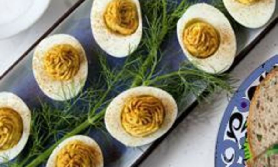 Рецепт фаршированных яиц с карри