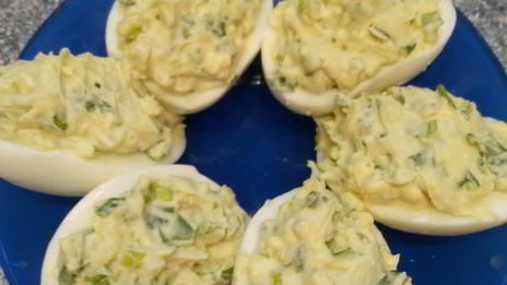 весенние фаршированные яйца