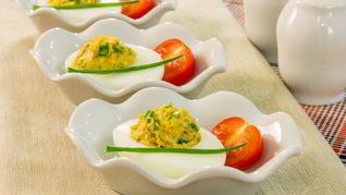 Яйца, фаршированные грибами