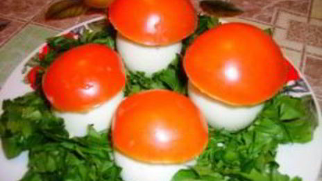 яйца фаршированные грибная полянка