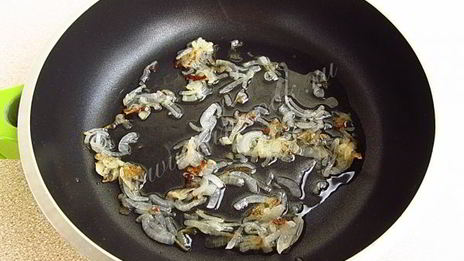 яйца, фаршированные куриной печенью