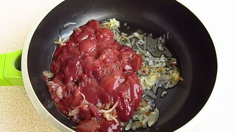 яйца, фаршированные куриной печенью