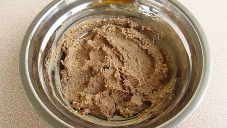 яйца, фаршированные куриной печенью