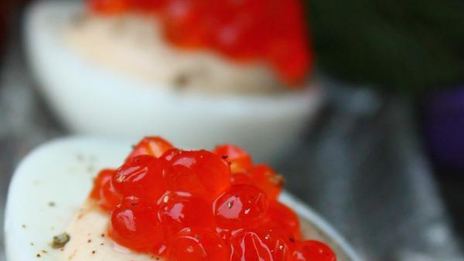 яйца фаршированные с тунцом