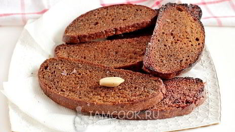 гренки из черного хлеба с сыром и яйцом