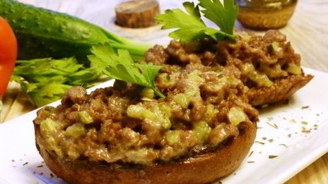 гренки с фаршем по-татарски