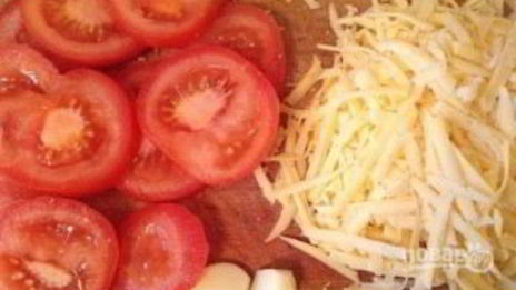 гренки с помидорами, сыром и чесноком