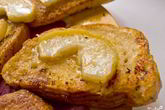 Гренки с яблоками