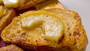 Гренки с яблоками