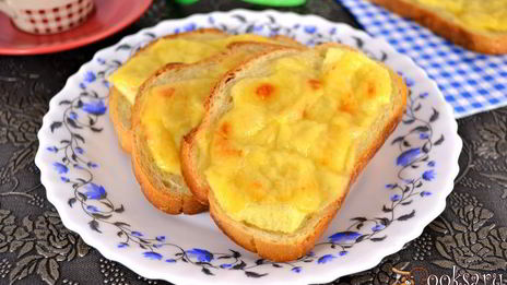 гренки с яблоком и сыром