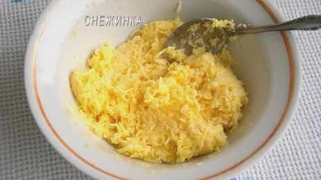 гренки сахарные, сырные и запеченные с яблоками