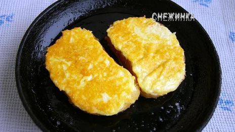 гренки сахарные, сырные и запеченные с яблоками