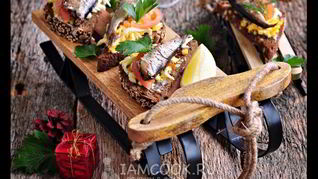 Гренки со шпротами