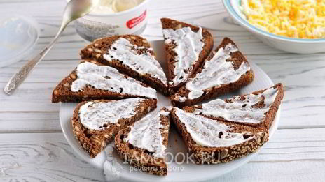 гренки со шпротами