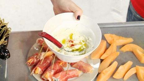 четыре вида канапе