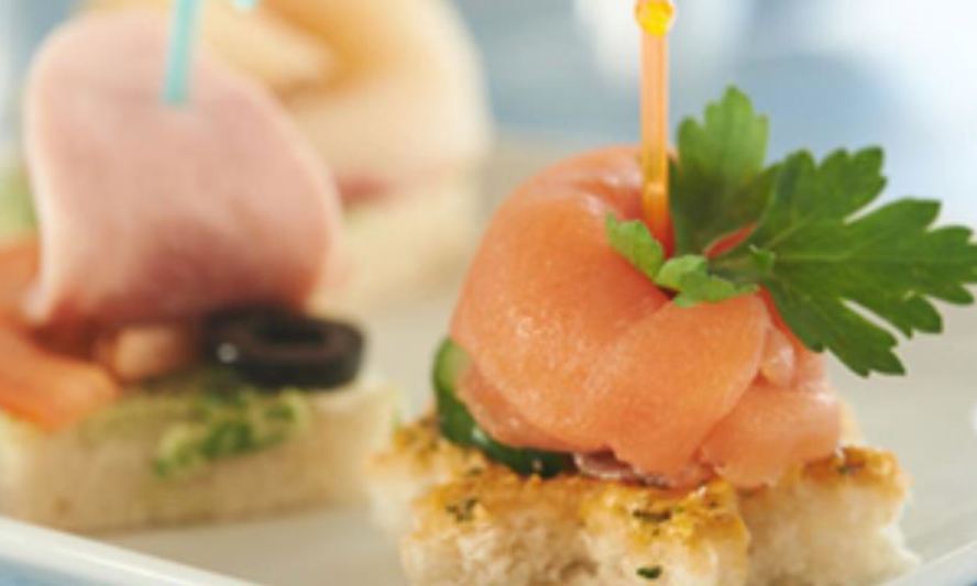 Рецепт канапе ассорти