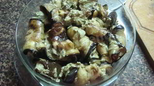 Канапе из баклажан с ореховым соусом