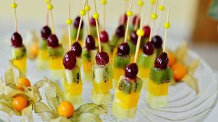 Канапе из фруктов