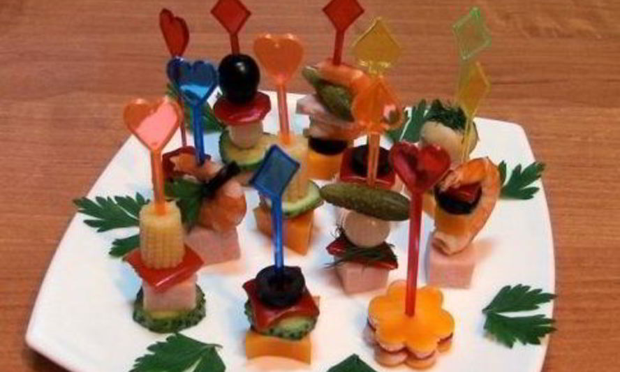 Рецепт канапе из мяса и овощей