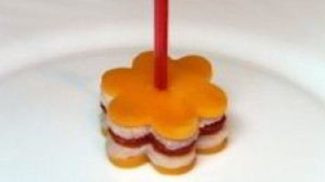 канапе из мяса и овощей