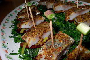 Канапе из селедки с яблоками