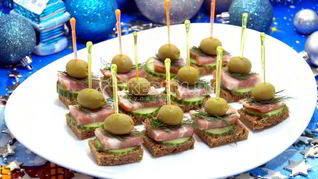 Канапе с бужениной