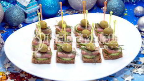 канапе с бужениной