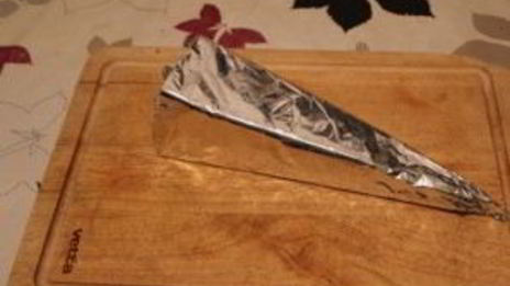 канапе с колбасой и сыром