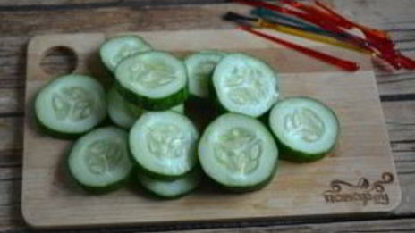 канапе с красной рыбой