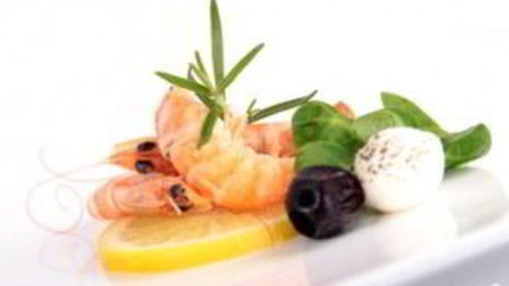 канапе с креветками