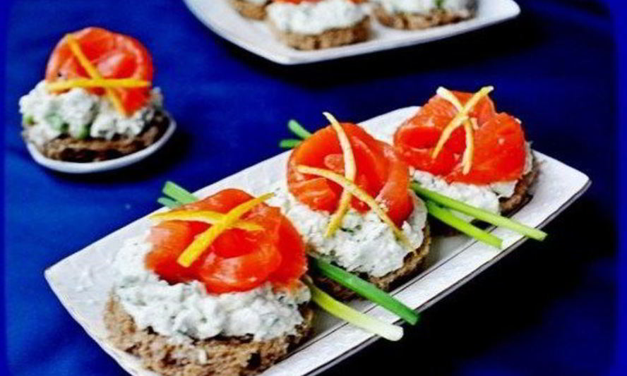 Рецепт канапе с семгой и сырным кремом