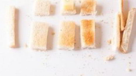 канапе с сыром и колбасой