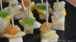 Канапе с сыром и мармеладом