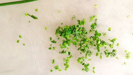 карпаччо из свеклы с рукколой и кремом из маскарпоне