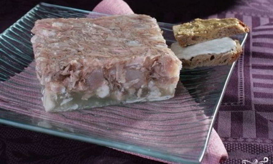 Рецепт холодца из свиных ножек в мультиварке